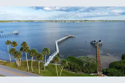 31 Island Court, Terra Ceia, FL 34250 - Photo 76