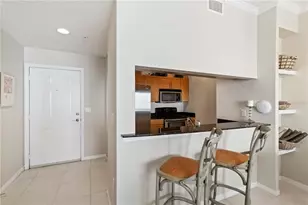 1064 N Tamiami Trl, Sarasota, FL 34236 - Photo 4