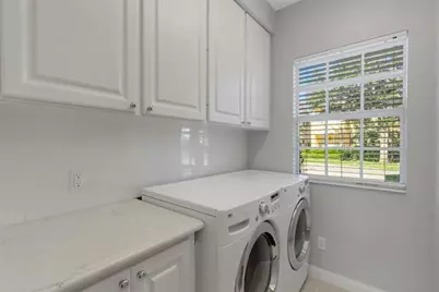 7860 Bergamo Avenue, Sarasota, FL 34238 - Photo 42