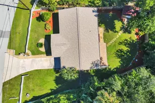 300 Pocono Trail E, Nokomis, FL 34275 - Photo 32