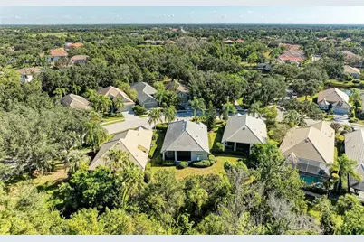 6710 Pebble Beach Way, Lakewood Ranch, FL 34202 - Photo 58