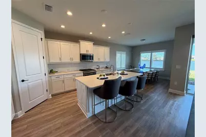 10710 Falling Leaf Court, Parrish, FL 34219 - Photo 8