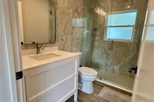 1625 Idle Ln, Sarasota, FL 34231 - Photo 18