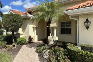 218 Montelluna Dr, North Venice, FL 34275 - Photo 2