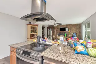 3278 56th Ave N, Saint Petersburg, FL 33714 - Photo 28