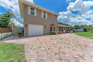 5408 Evora Ave, Sarasota, FL 34235 - Photo 2