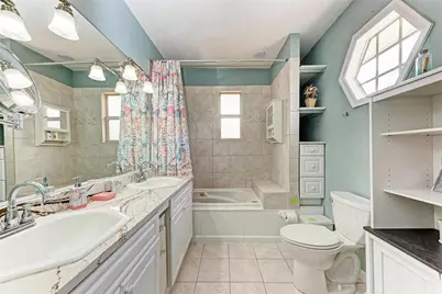 5408 Evora Avenue, Sarasota, FL 34235 - Photo 34