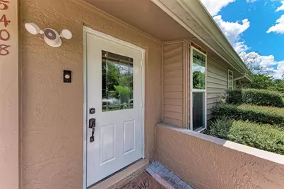 5408 Evora Avenue, Sarasota, FL 34235 - Photo 6