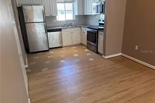 2605 Pine Lake Terrace, Sarasota, FL 34237 - Photo 6