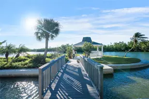 9397 Midnight Pass Rd, Sarasota, FL 34242 - Photo 32