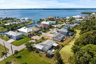 810 Harvard St, Englewood, FL 34223 - Photo 1