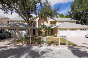 7234 Eleanor Cir, Sarasota, FL 34243 - Photo 1