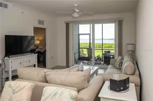 1030 Tidewater Shores Loop, Bradenton, FL 34208 - Photo 4