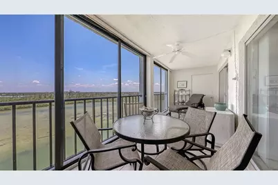 9393 Midnight Pass Road #P4, Sarasota, FL 34242 - Photo 14