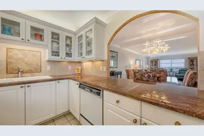 9393 Midnight Pass Road #P4, Sarasota, FL 34242 - Photo 4