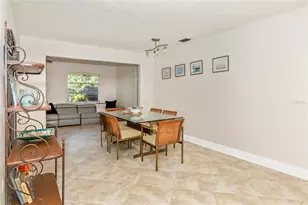 3039 Chase Cir, Sarasota, FL 34231 - Photo 12