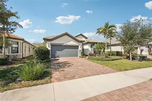 17148 Hampton Falls Terrace, Bradenton, FL 34202 - Photo 4