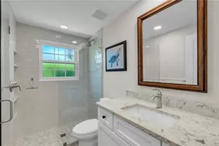 523 69th St, Holmes Beach, FL 34217 - Photo 30