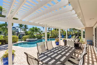 523 69th Street, Holmes Beach, FL 34217 - Photo 38