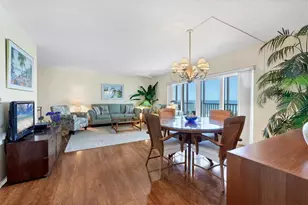 800 Benjamin Franklin Dr, Sarasota, FL 34236 - Photo 10