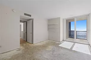 2425 Gulf Of Mexico Dr, Longboat Key, FL 34228 - Photo 32