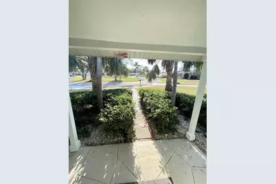 6405 White Sands Terrace, Sarasota, FL 34231 - Photo 6