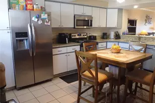 11644 SW Egret Cir, Lake Suzy, FL 34269 - Photo 8
