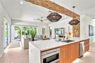 2163 Waldemere St, Sarasota, FL 34239 - Photo 8