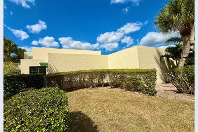 621 Spring Lakes Boulevard #621, Bradenton, FL 34210 - Photo 6