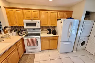 621 Spring Lakes Blvd, Bradenton, FL 34210 - Photo 32