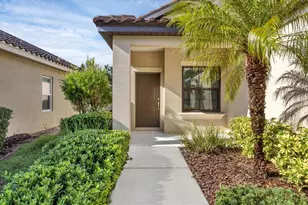 13008 Deep Blue Pl, Bradenton, FL 34211 - Photo 4