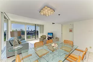 1065 Gulf of Mexico Dr, Longboat Key, FL 34228 - Photo 14