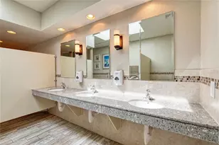 1065 Gulf of Mexico Dr, Longboat Key, FL 34228 - Photo 60