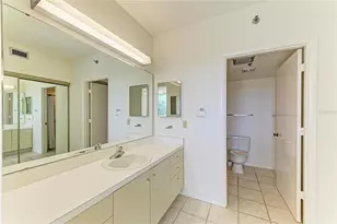1065 Gulf of Mexico Dr, Longboat Key, FL 34228 - Photo 26