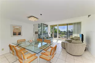 1065 Gulf of Mexico Dr, Longboat Key, FL 34228 - Photo 12