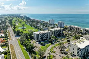 1065 Gulf of Mexico Dr, Longboat Key, FL 34228 - Photo 2