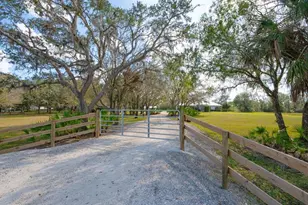 1950 Bern Creek Loop, Sarasota, FL 34240 - Photo 6