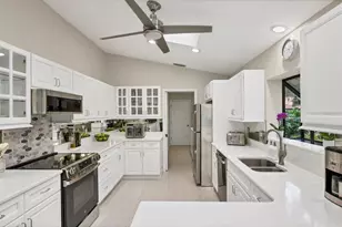 7254 Oak Moss Dr, Sarasota, FL 34241 - Photo 22