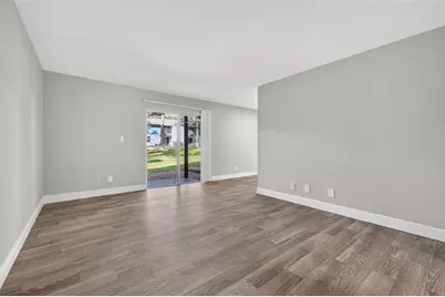 612 Bass Court #1130-D, Dunedin, FL 34698 - Photo 4