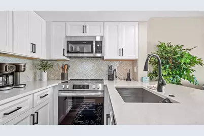 100 73rd Street #104A, Holmes Beach, FL 34217 - Photo 18