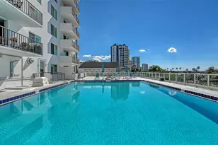 101 S Gulfstream Ave, Sarasota, FL 34236 - Photo 32