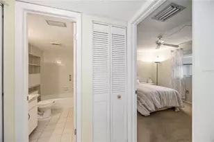 2220 Stickney Point Rd, Sarasota, FL 34231 - Photo 20