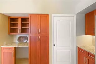 4544 Longspur Ln, Sarasota, FL 34238 - Photo 16