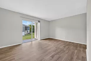 612 Bass Ct, Dunedin, FL 34698 - Photo 6