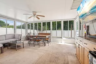 5004 3rd Ave W, Palmetto, FL 34221 - Photo 10