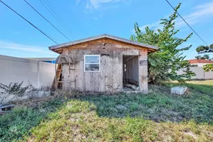 407 61st St NW, Bradenton, FL 34209 - Photo 38