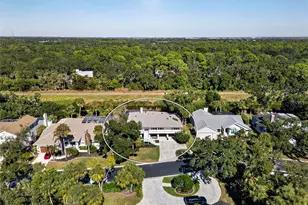 4719 E Trails Dr, Sarasota, FL 34232 - Photo 10