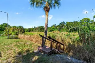 4719 E Trails Dr, Sarasota, FL 34232 - Photo 70