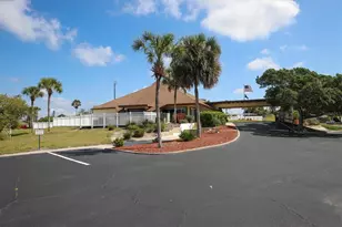 13530 Newport Ave, Port Charlotte, FL 33981 - Photo 32