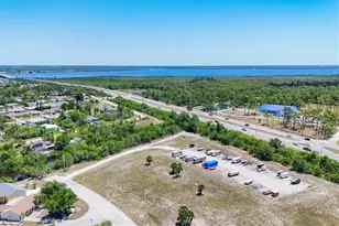 13530 Newport Ave, Port Charlotte, FL 33981 - Photo 42